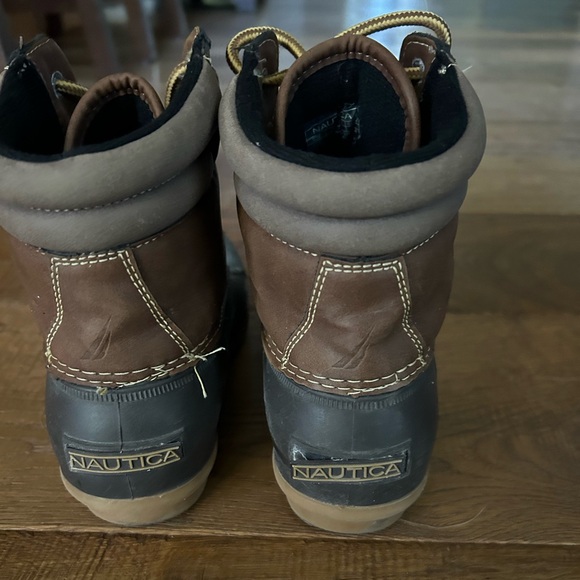 Nautica Duck Boot - Picture 3 of 4